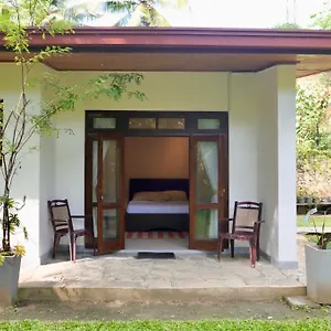  Hostal The Bliss